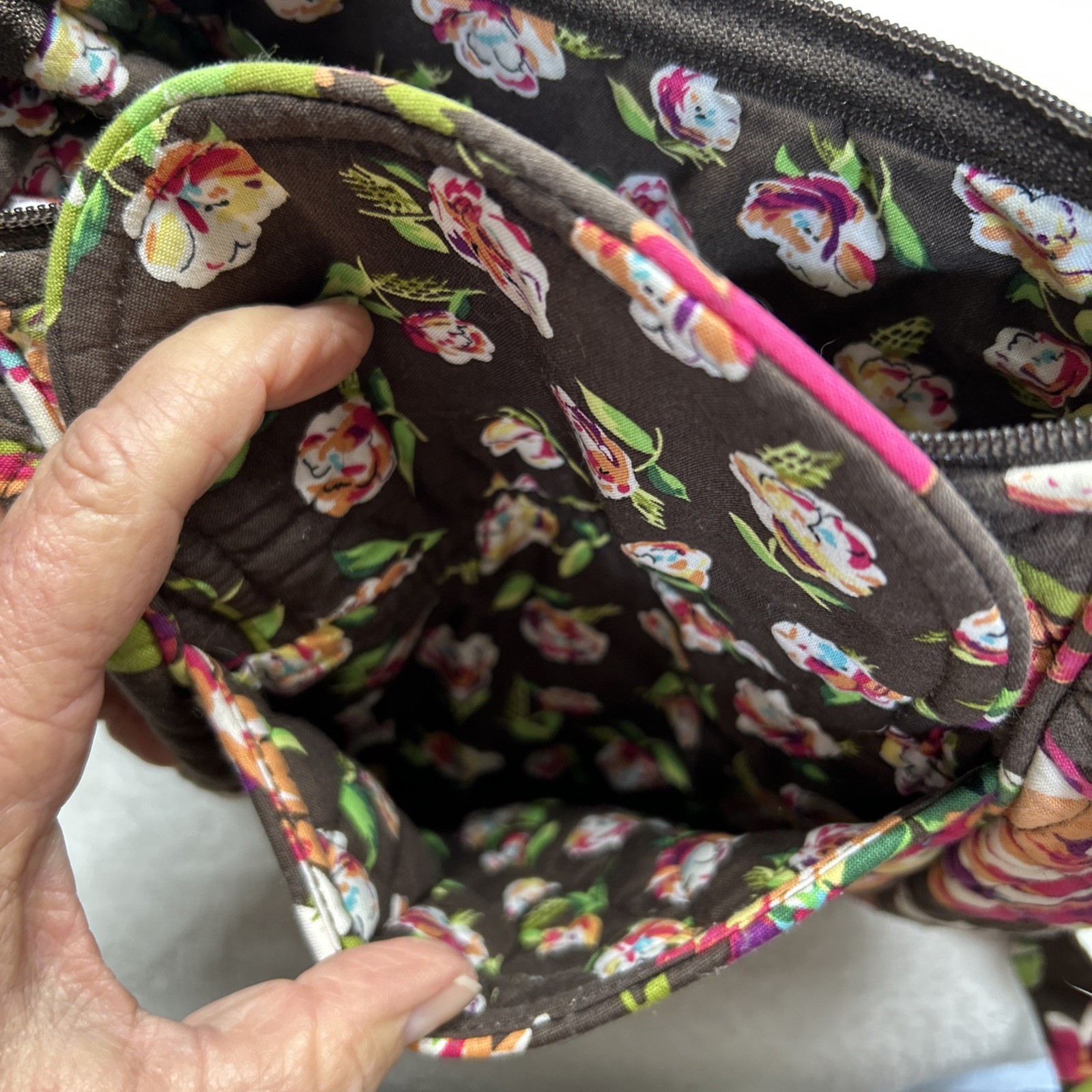 Vera Bradley Crossbody Purse English Rose Pattern Quilted Floral Brown Pink