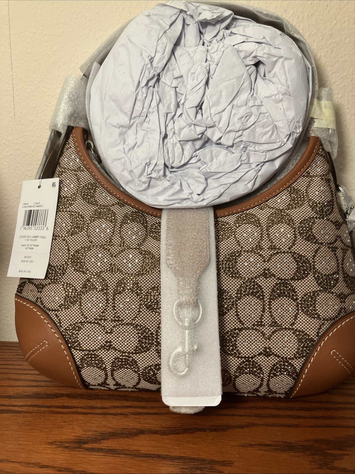 Coach Hamptons Hobo Bag In Crystal Signature Jacquard CW654 NWT