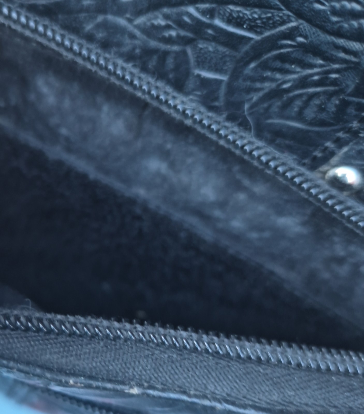 Gun Tote’n Mamas GTM-108 Tooled Leather CCW Crossbody Bag Floral Black Crossbody
