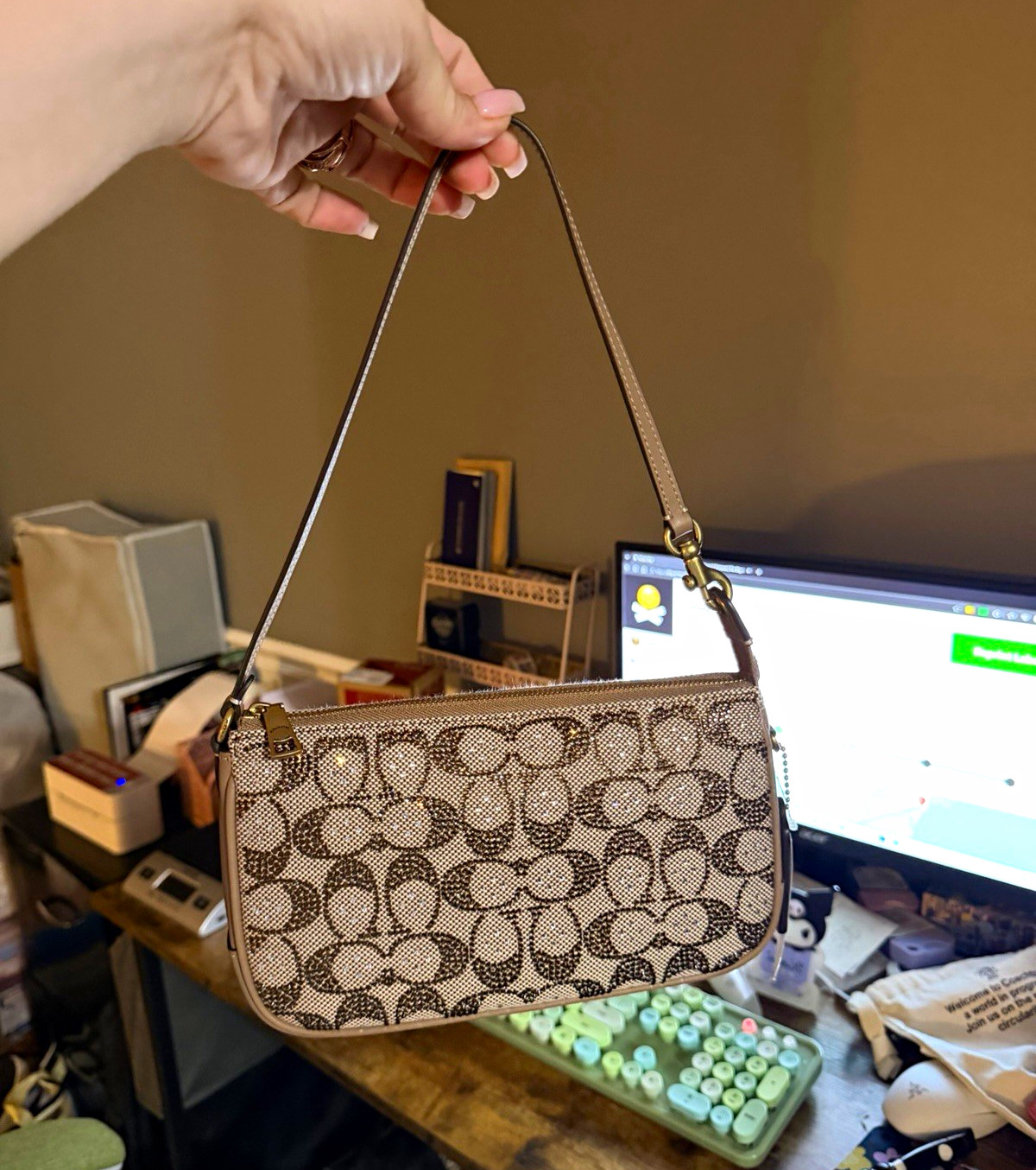 Coach Signature Mushroom Crystal Plaza 22 with Gold Hardware