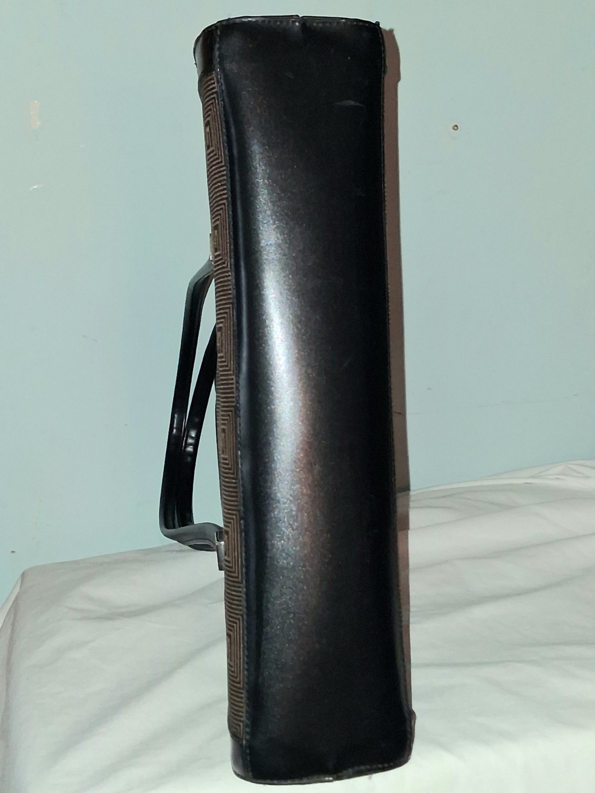 Anne Klein,Retro Black/Brown Super Long Straps ,Nice Zipper Silver Hardware.