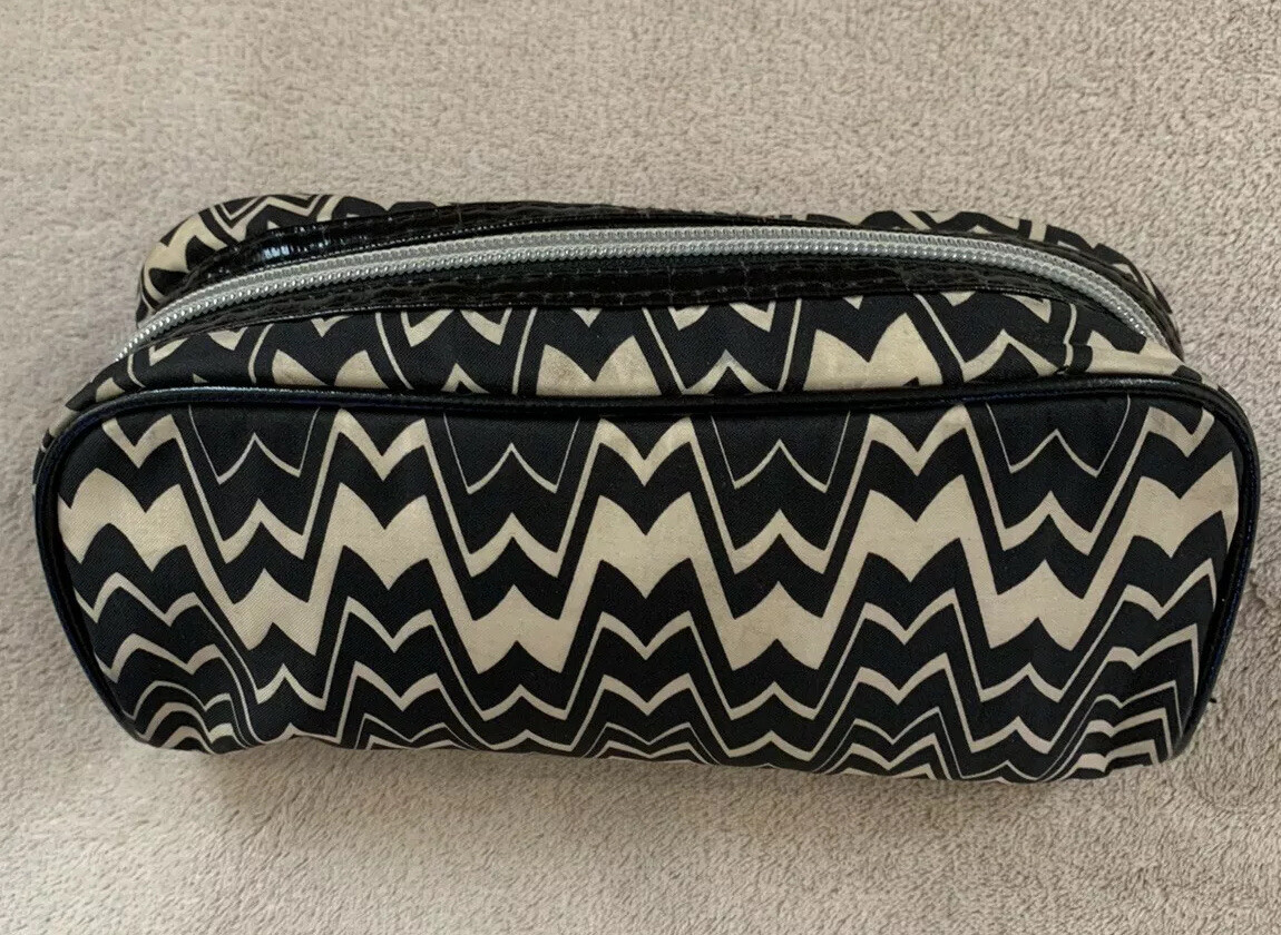 Rare! Missoni for Target Black and White Chevron/Zigzag Cosmetics Bag