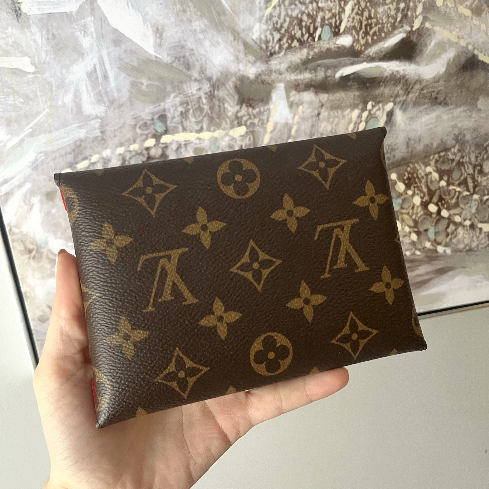 Louis Vuitton Kirigami Monogram Pouch Clutch Medium with Chain 2024