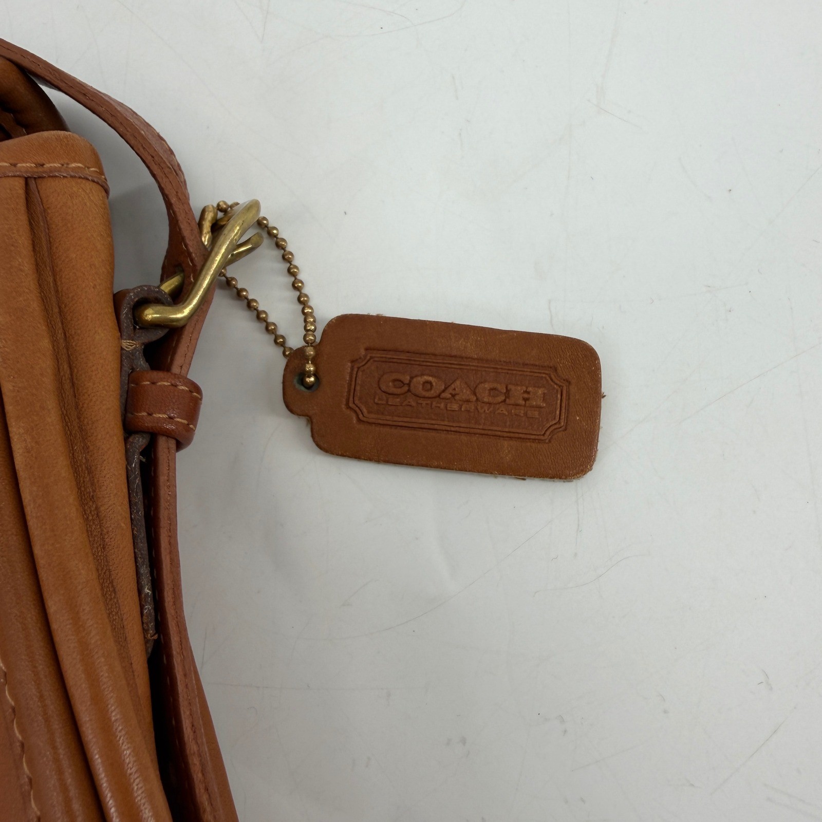 Vintage Coach Saddle Pouch British Tan Leather NYC Crossbody Bag