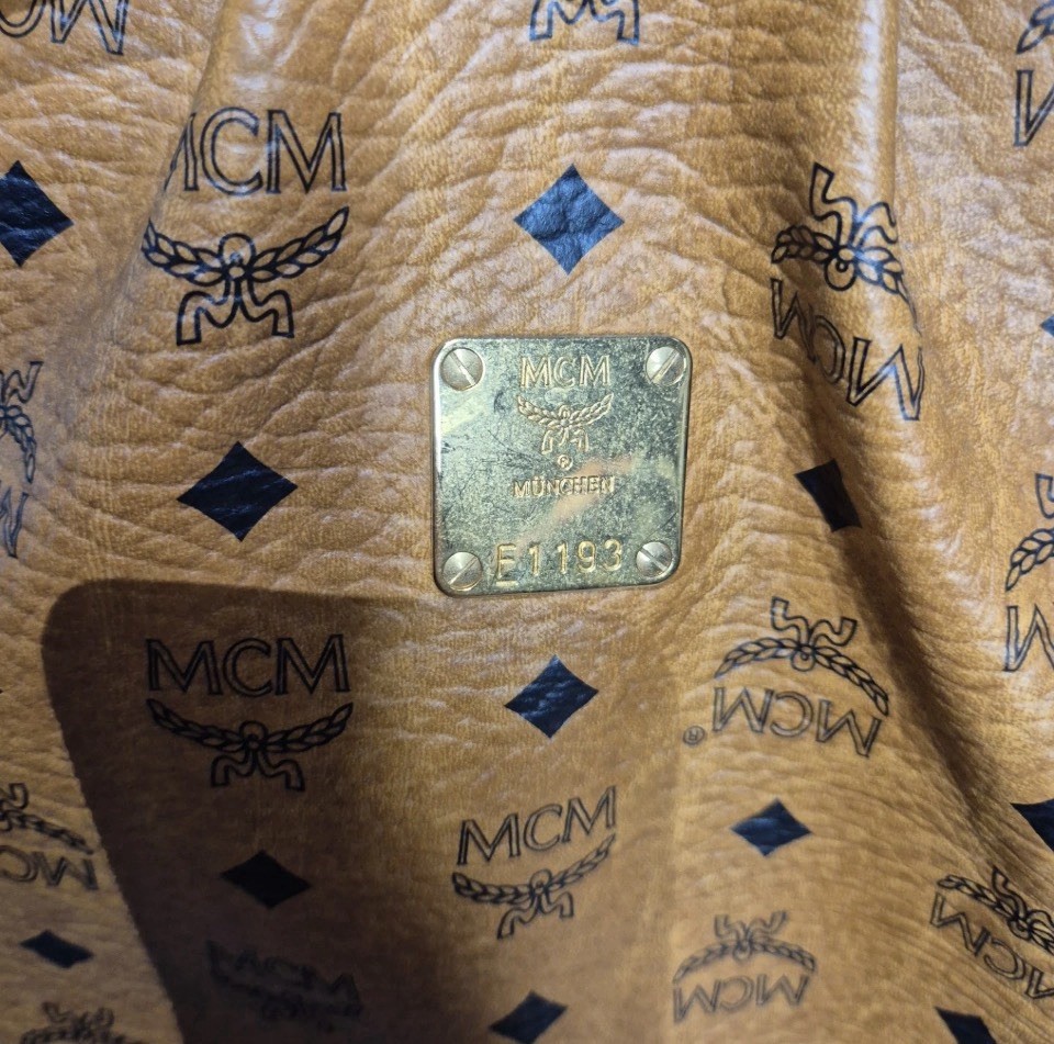 Authentic MCM Brown Visetos Logo Shoulder Bag Purse Gold Hardware Zip Pre-loved