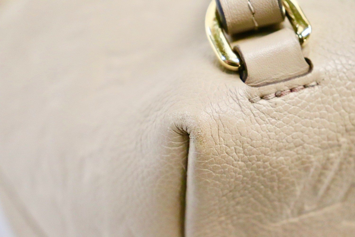 LOUIS VUITTON Montsouris PM Empreinte Beige Backpack Missing Flap Magnet
