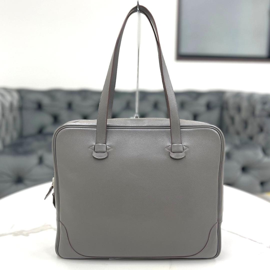 Hermes Gallop Evercolor Etan Tote Bag Square Q Stamp Black
