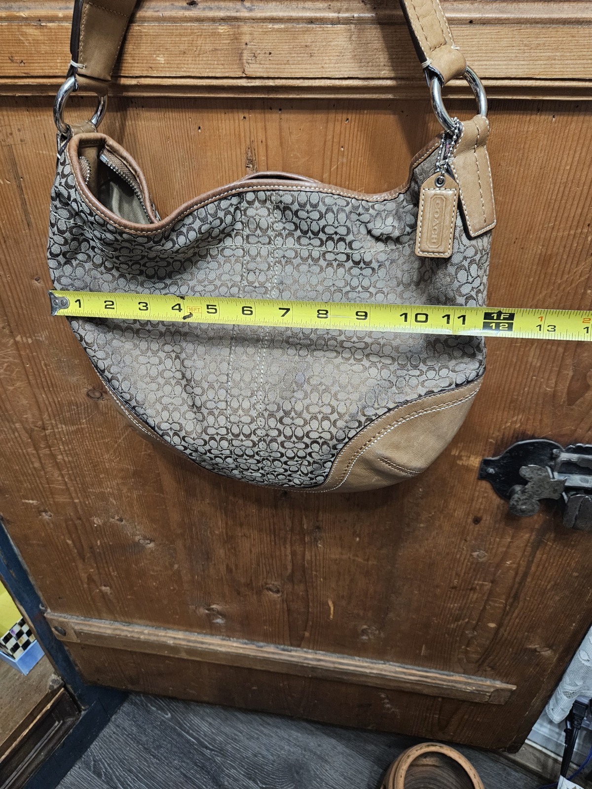 Coach Logo Buckle Shoulder Bag Beige Brown Adjustable Strap Zip Classic Designer