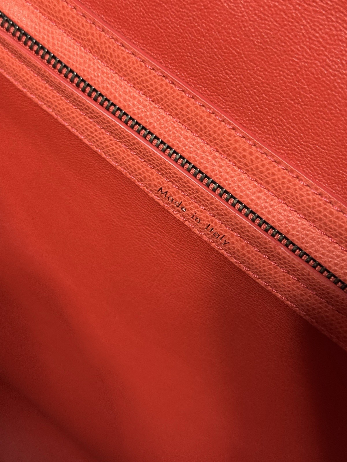 100% AUTHENTIC CELINE Luggage Phantom Bag in Coral Orange – Grained Leather