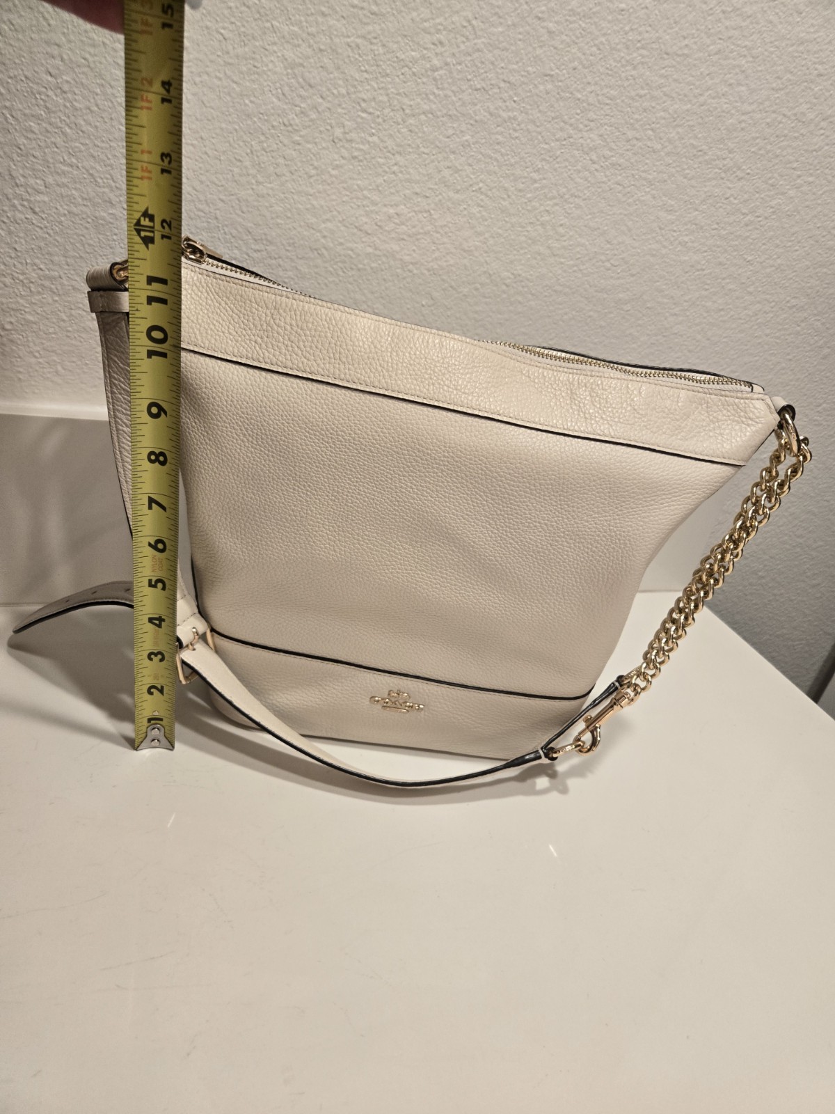 Coach Paxton Duffle in Chalk White Pebble Leather – Excellent Condition!