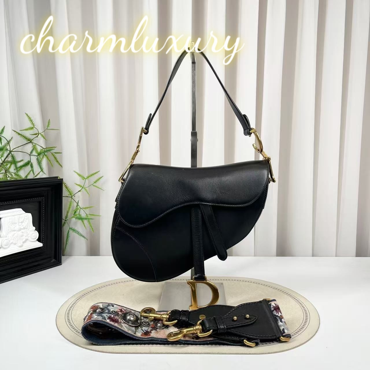 Christian Dior Saddle Small Bag Black Leather Gold Hardware Dual Strap Excellent