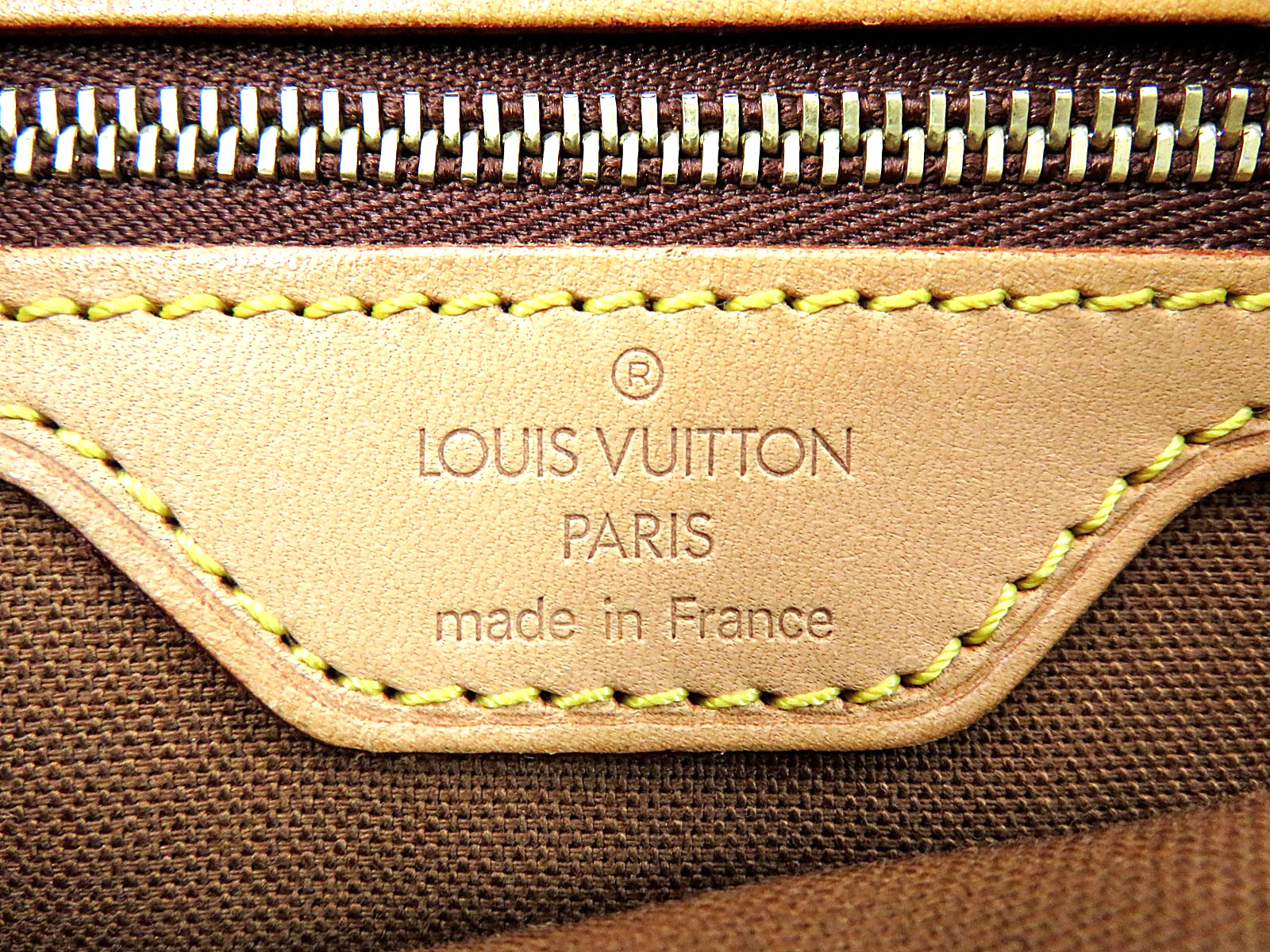Authentic LOUIS VUITTON Trotteur Monogram Crossbody Shoulder Bag Purse #64192
