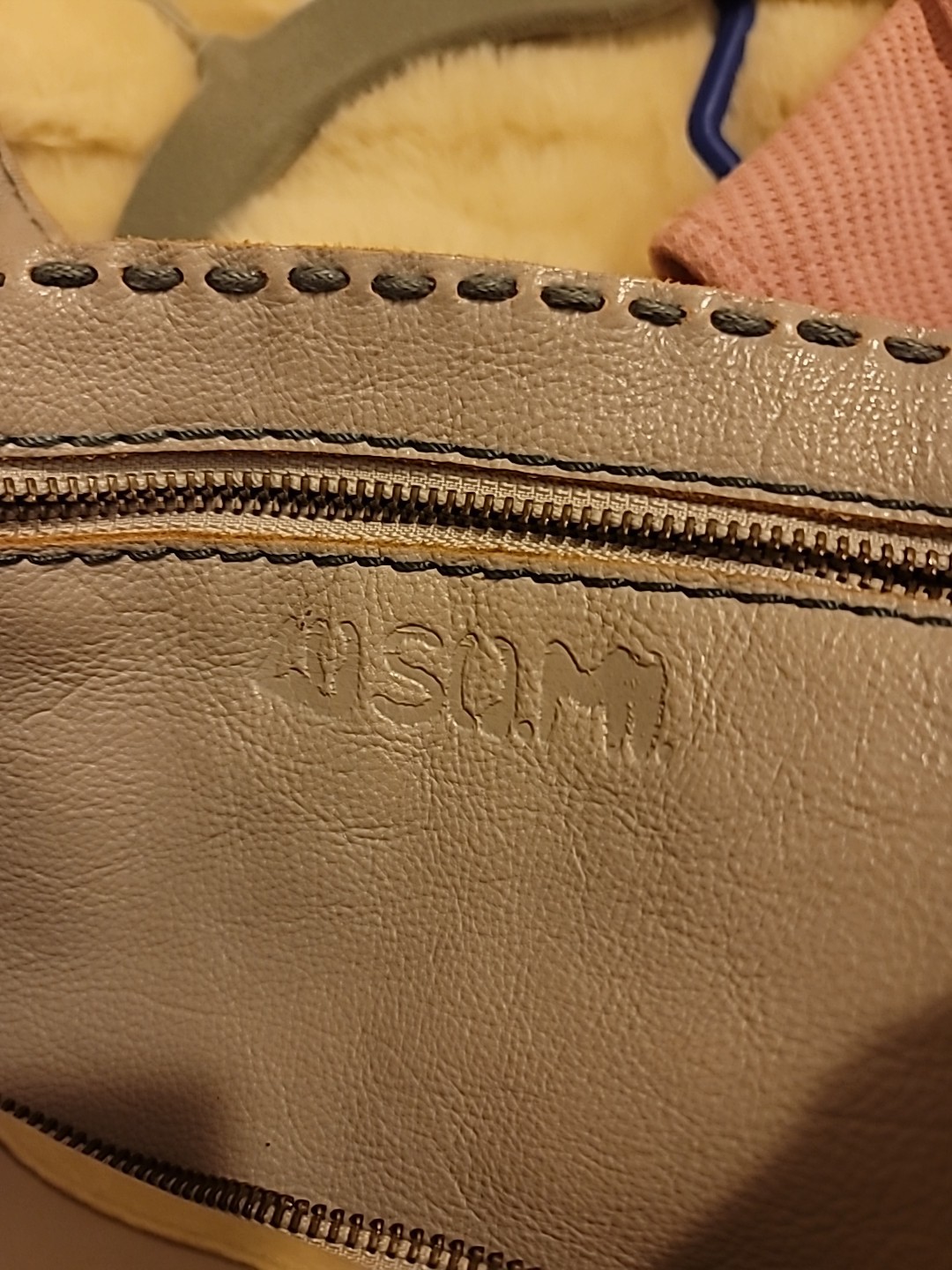 49 Square Miles Cream Leather Shoulder Bag In Excellent Condition
