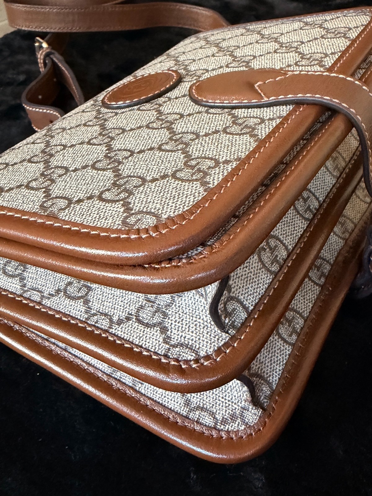Gucci Beige/Ebony GG Supreme Canvas Mini Interlocking Shoulder Bag
