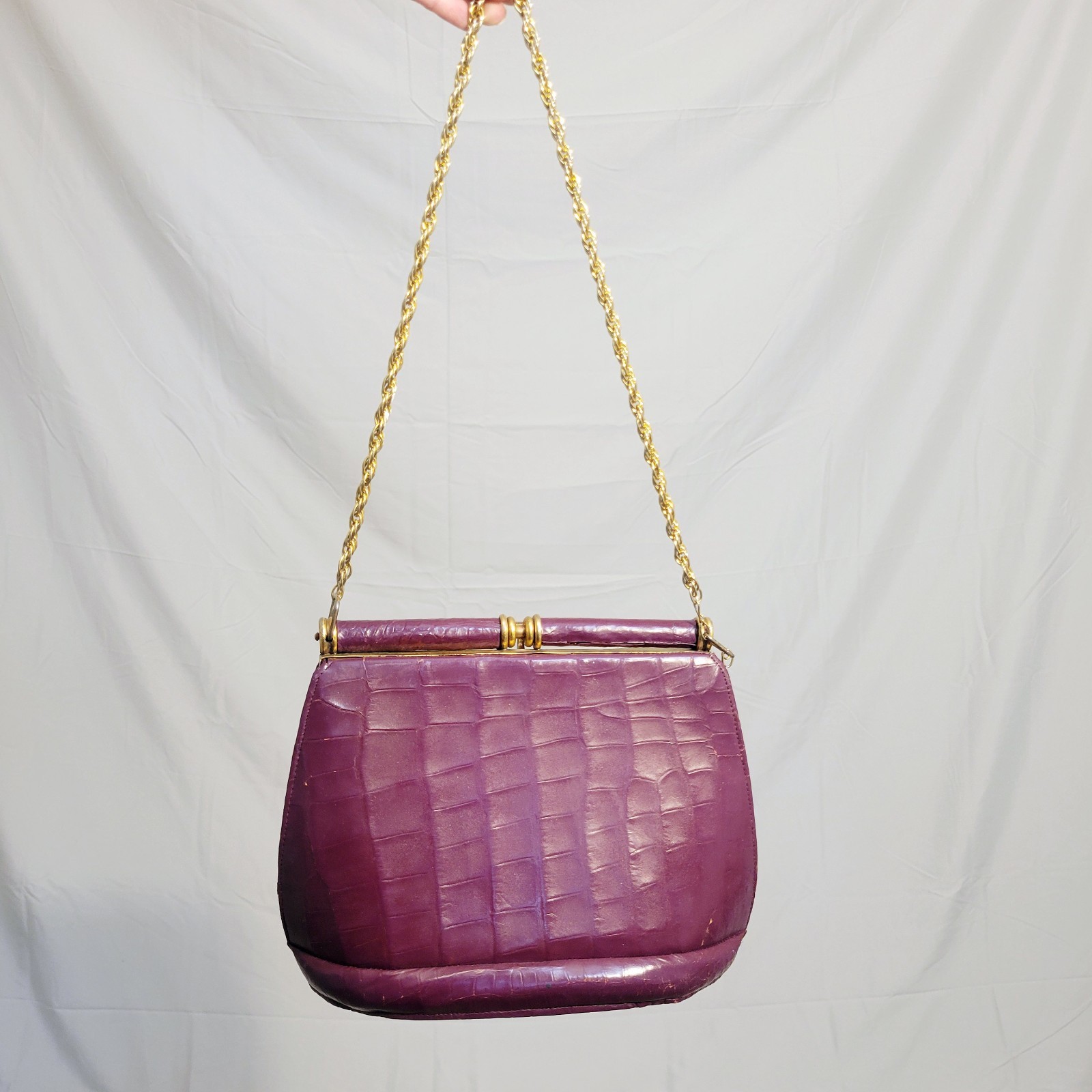 Authentic 1940s Alligator Purple Embossed Shoulder Bag