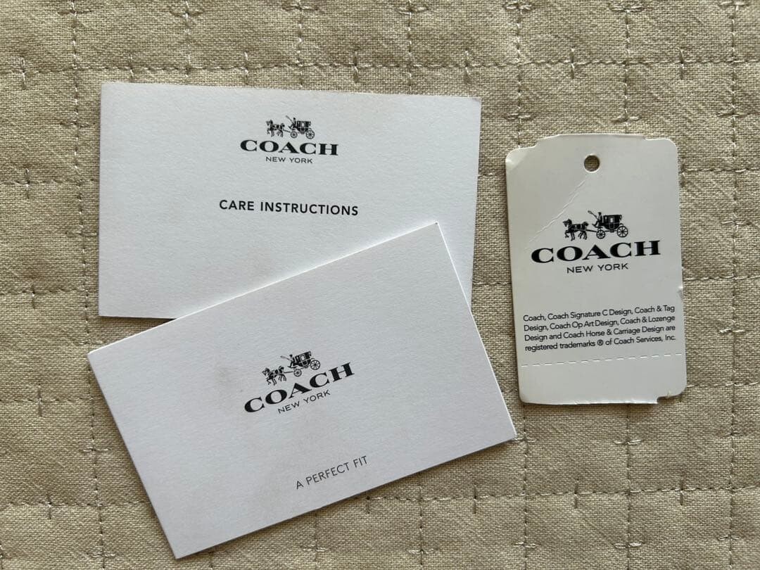COACH Leopard Print Wristlet Pouch F23620 Gold Logo Zip Wallet Bag 6.1in