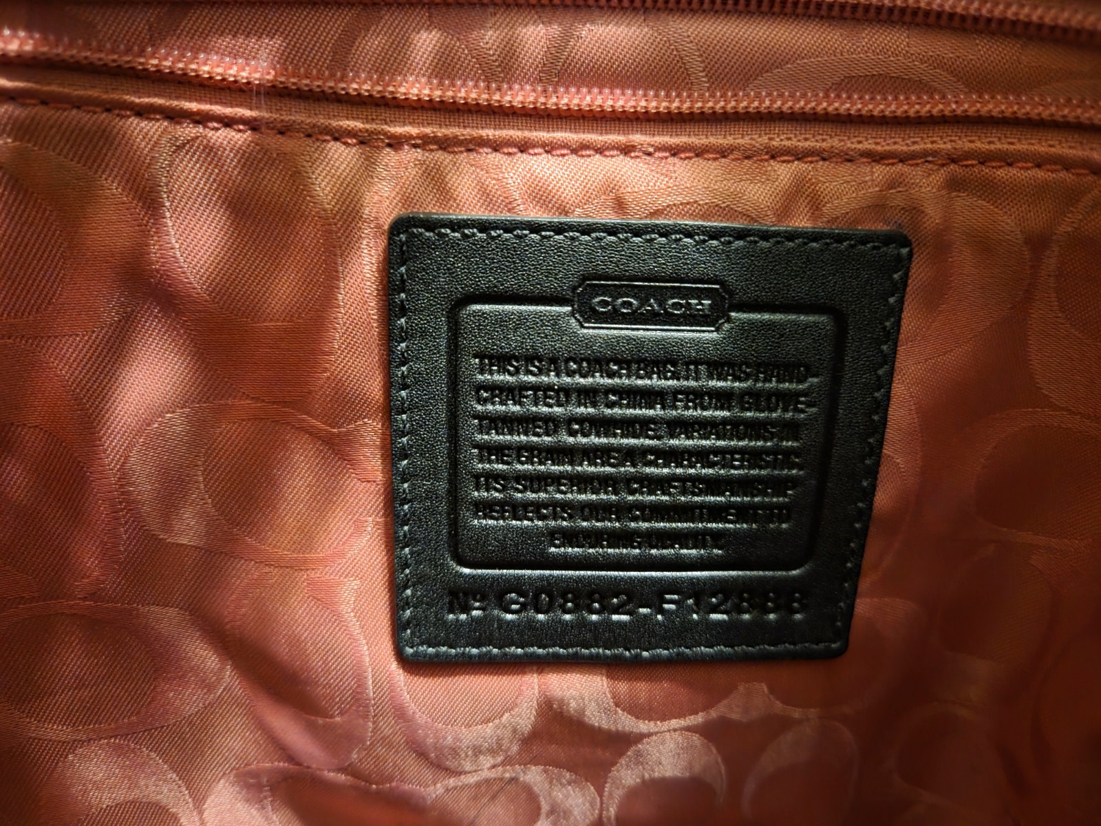 Vintage Legacy Gigi Black Leather Tote Bag Purse Y2K Pink Interior F12888