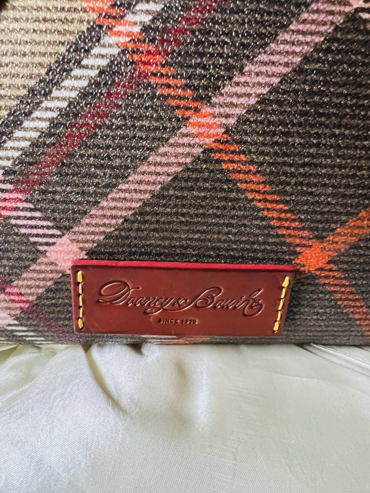 Dooney & Bourke Vintage Plaid Satchel Green & Brown Vintage In Coated Canvas🎀