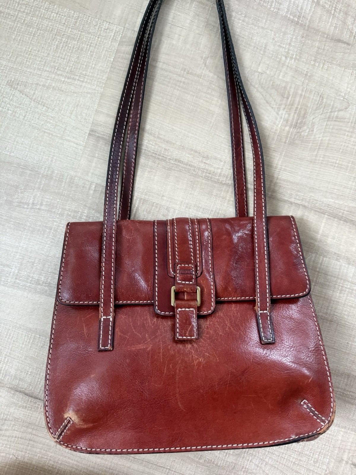 Fossil Brown Shoulder Bag Magnetic Flap Buckle Accent Gold Hardware Lined