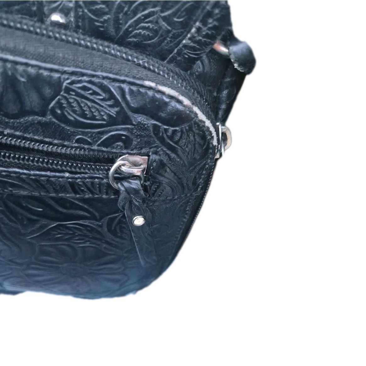 Gun Tote’n Mamas GTM-108 Tooled Leather CCW Crossbody Bag Floral Black Crossbody