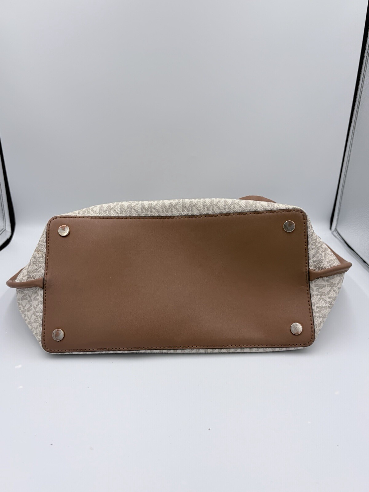Michael Kors Signature Logo Monogram Tote Bag – Vanilla