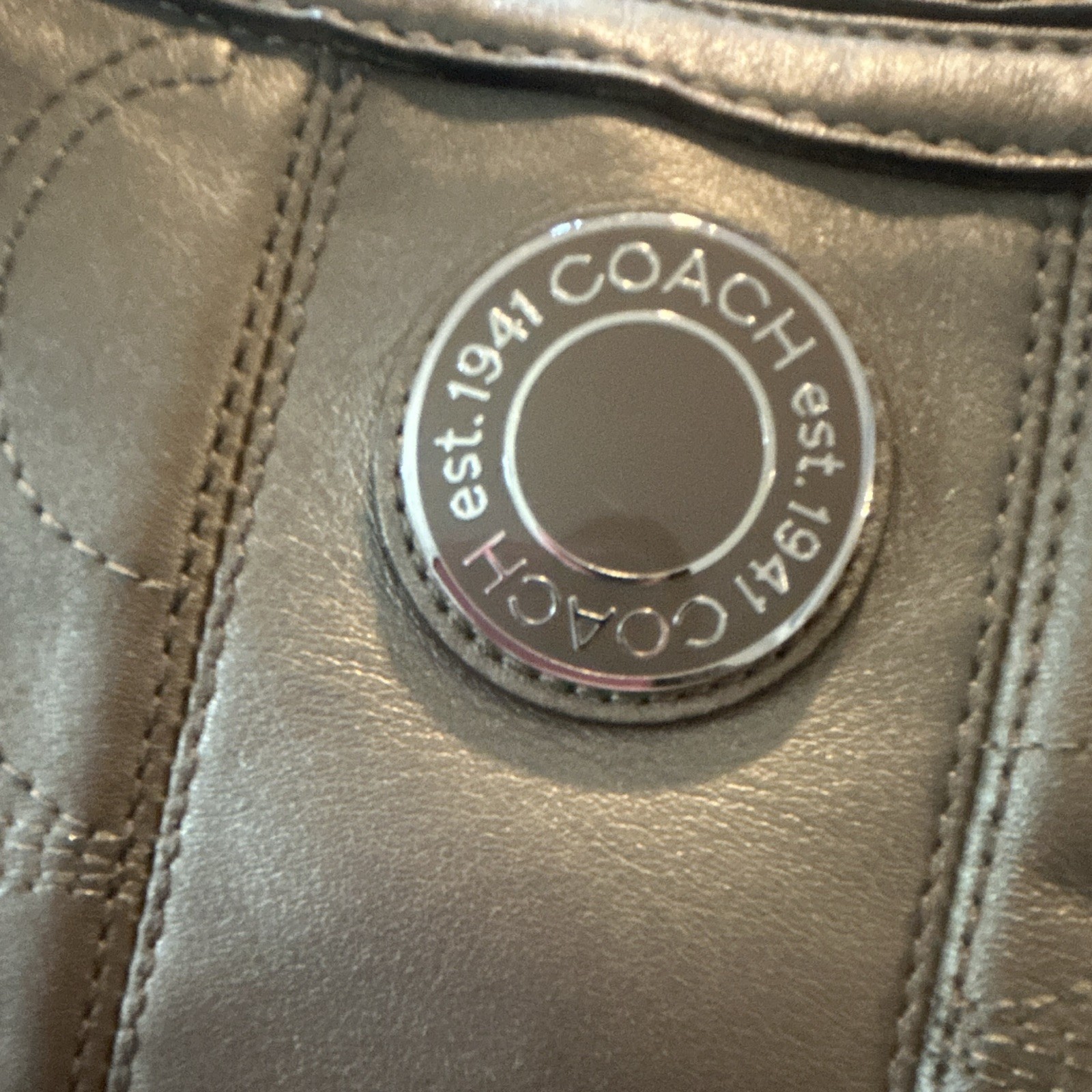 Coach Gray Large Satchel Top Handle Logo Stitch Kiss Lock Magnetic Bag Charm