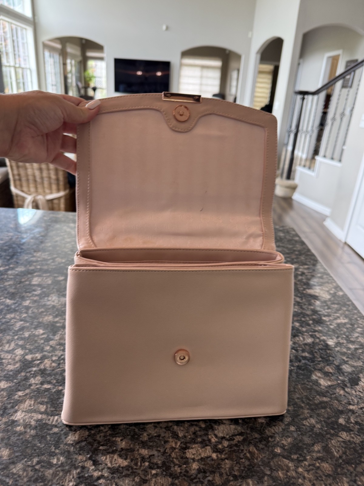 TED BAKER London Handbag – Pale Pink – Excellent Condition