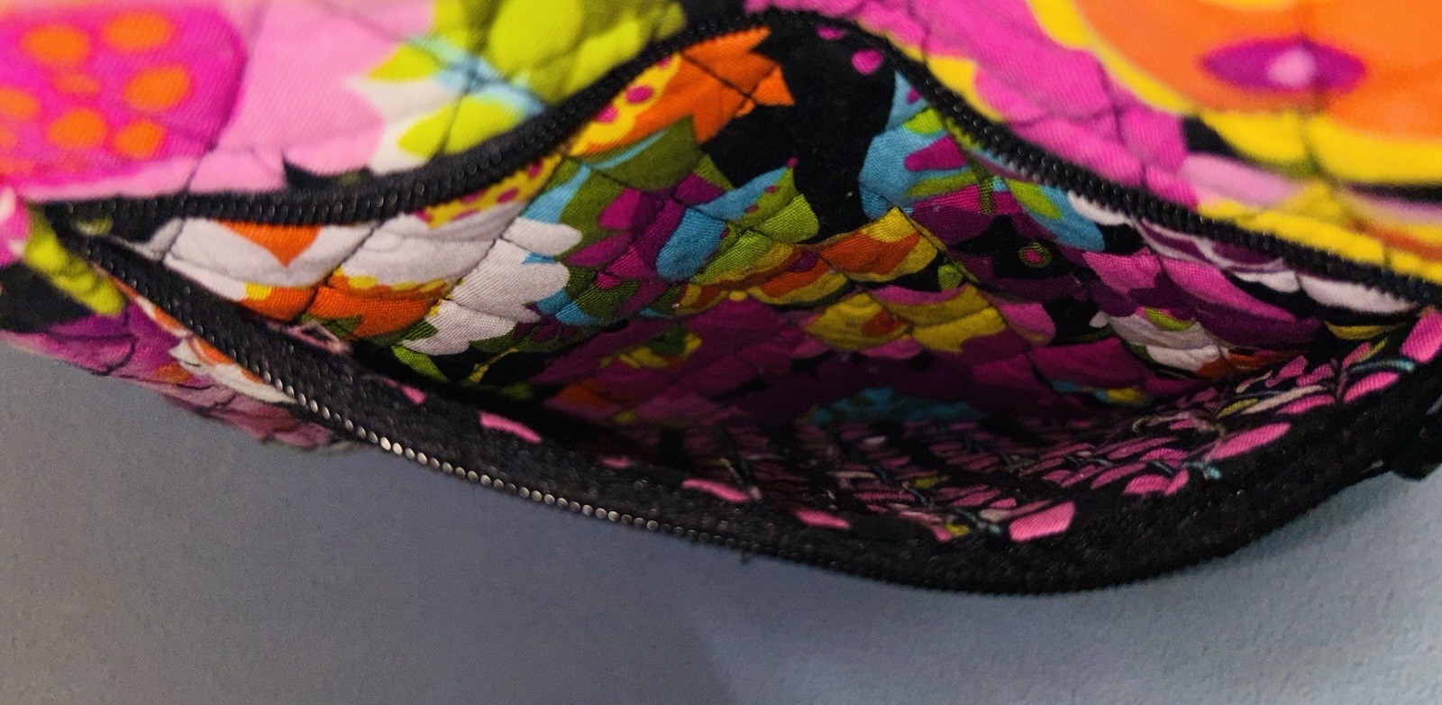 Vera Bradley Floral Quilted Tote Shoulder Bag Multicolor Turn Lock Key Clip Read