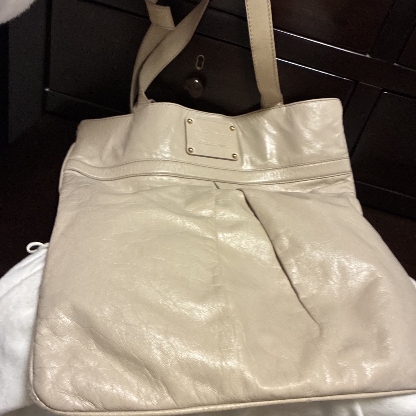 Ivory Beige Marc Jacobs Leather Shoulder Tote Bag Good Condition