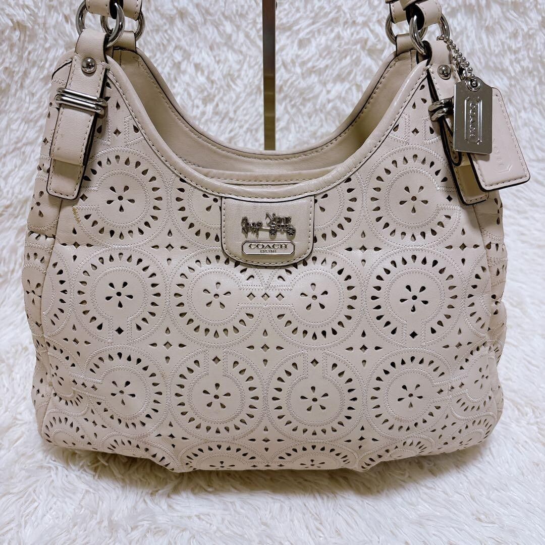 COACH Madison Maggie Perforated Leather Shoulder Bag Beige F19625 Tote 35cm