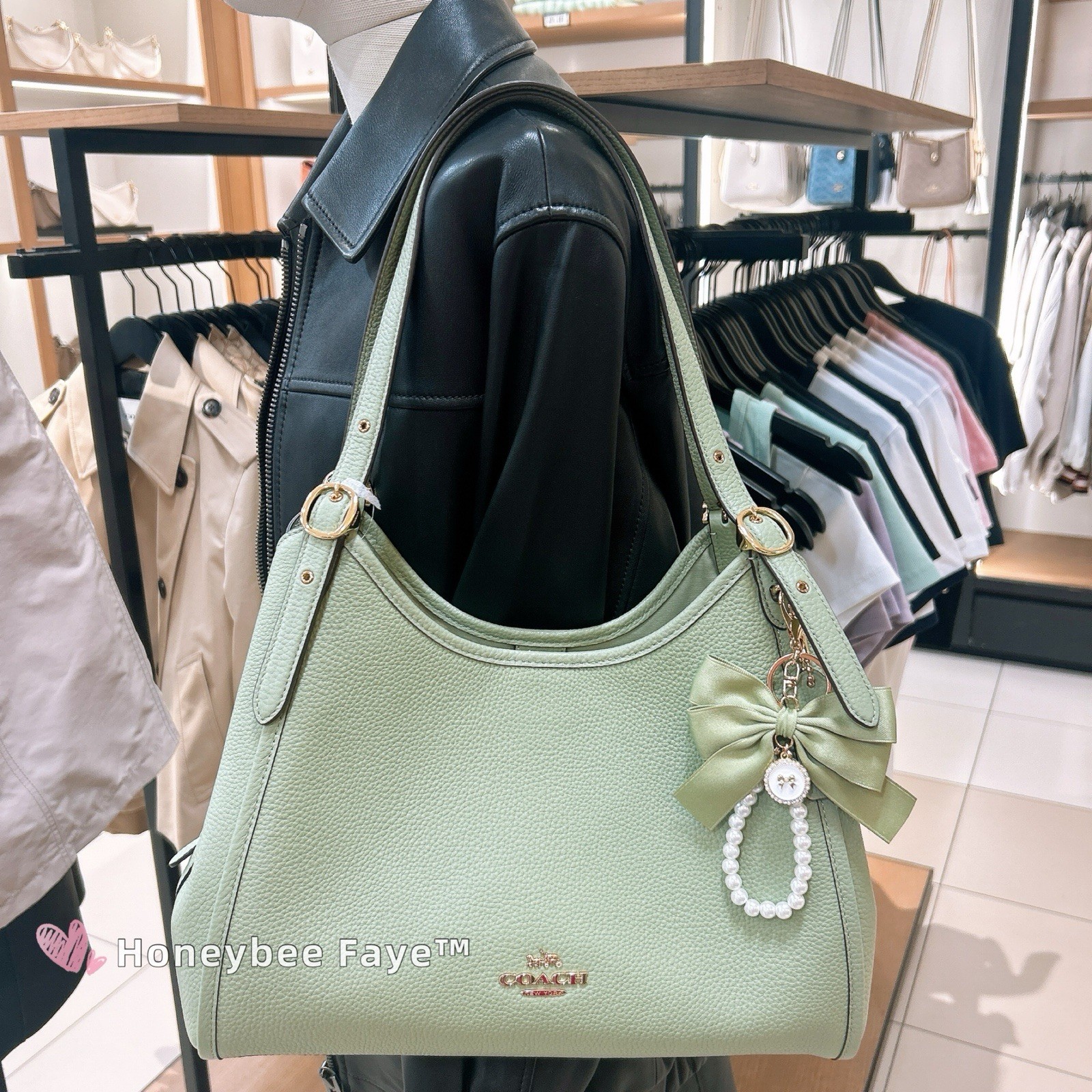 NWT Coach CAQ86 Erin Shoulder Bag Gold/Pistachio