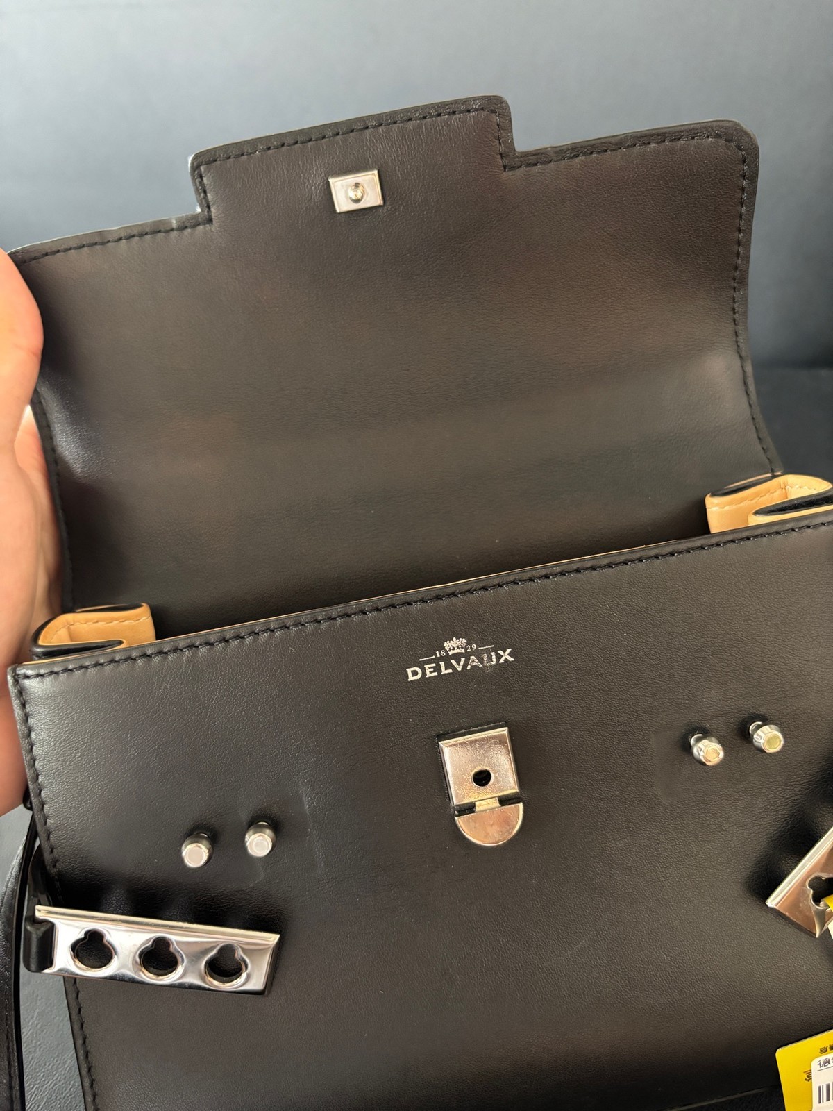 Delvaux Pre-Owned Authentic Crossbody Bag Black 21cm Free Tracked Shipping