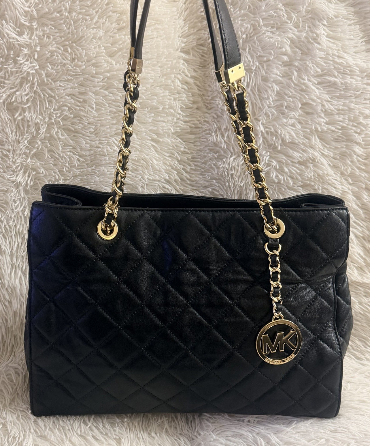 without tags Michael Kors Susannah Large Quilted Lamb Leather Tote Bag W G2U