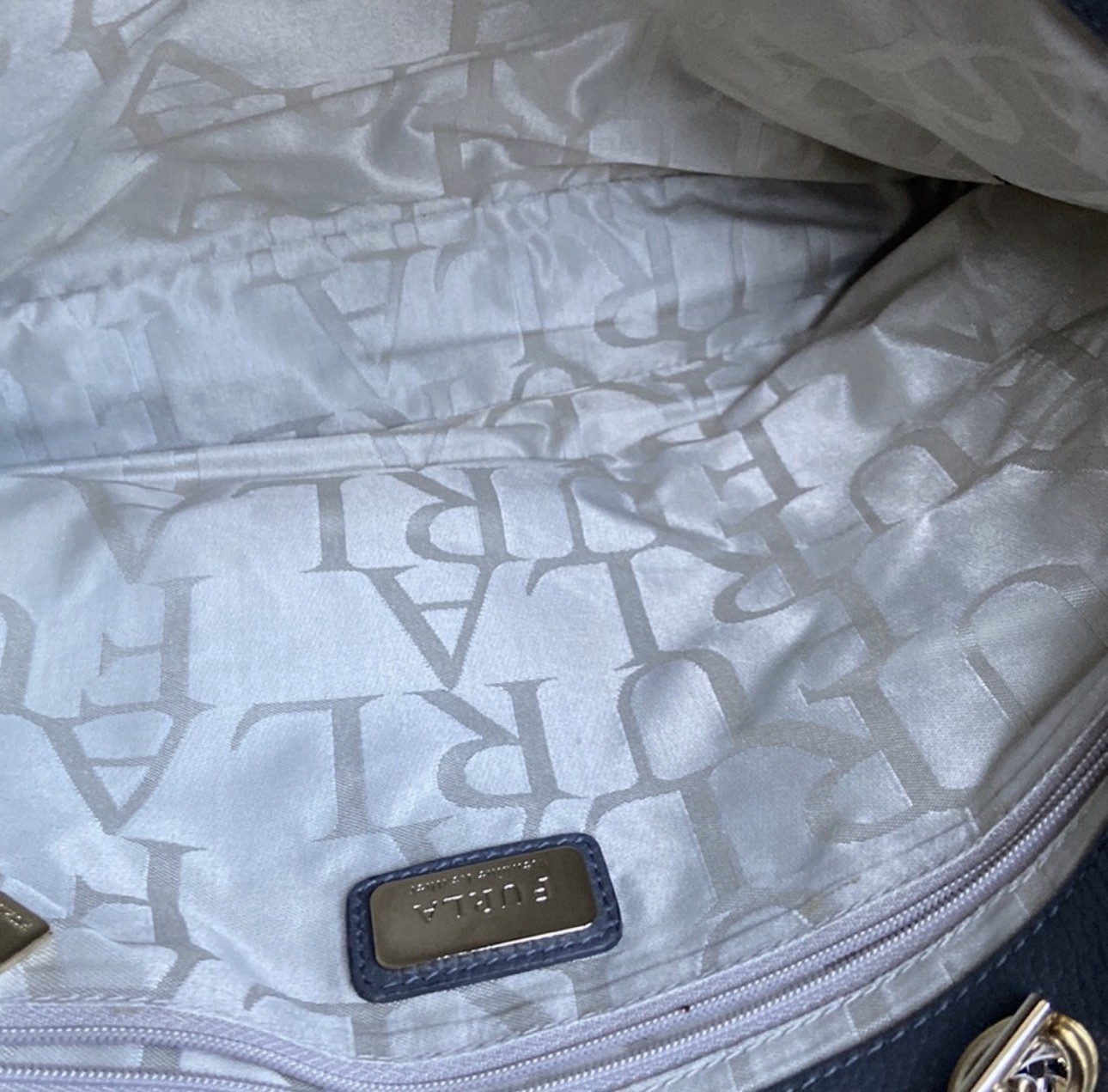 Furla Julia chain leather tote bag inside pocket