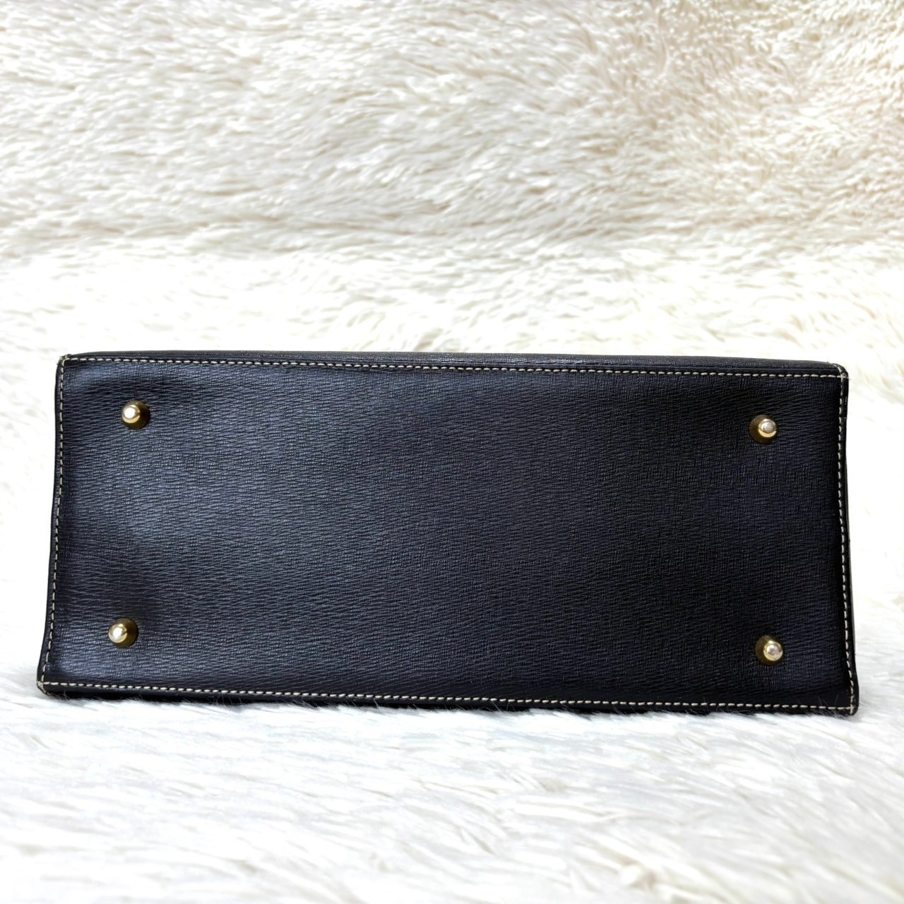 Burberry handbag tote bag nova check leather black logo hardware