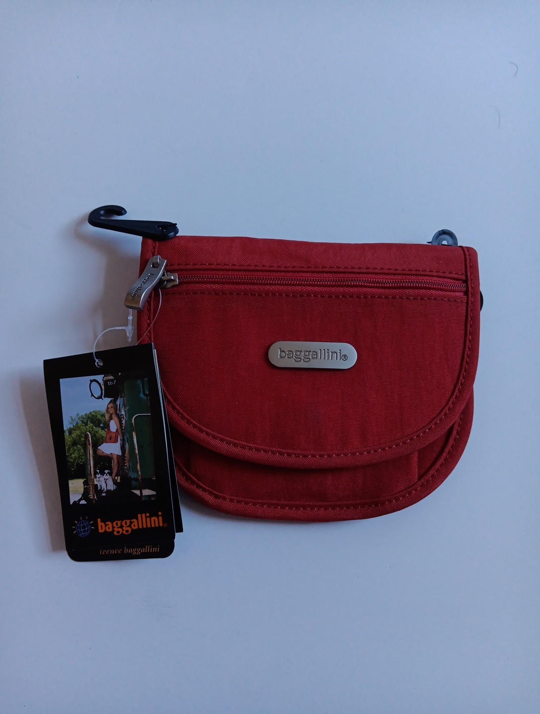 Vintage Baggallini Teenee Travel Crossbody Bag Red Classic Collection NEW NWT