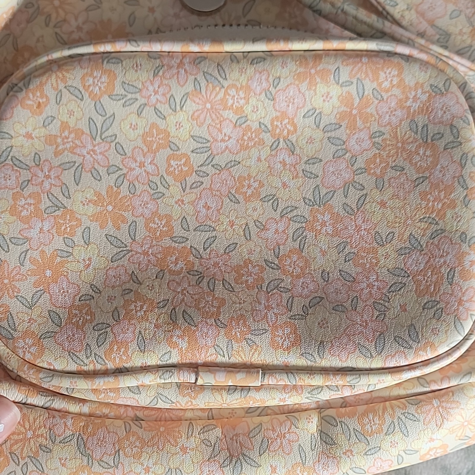 Wild Fable Floral Backpack w/ Matching Pouch Buckle Closure Pockets Distressed