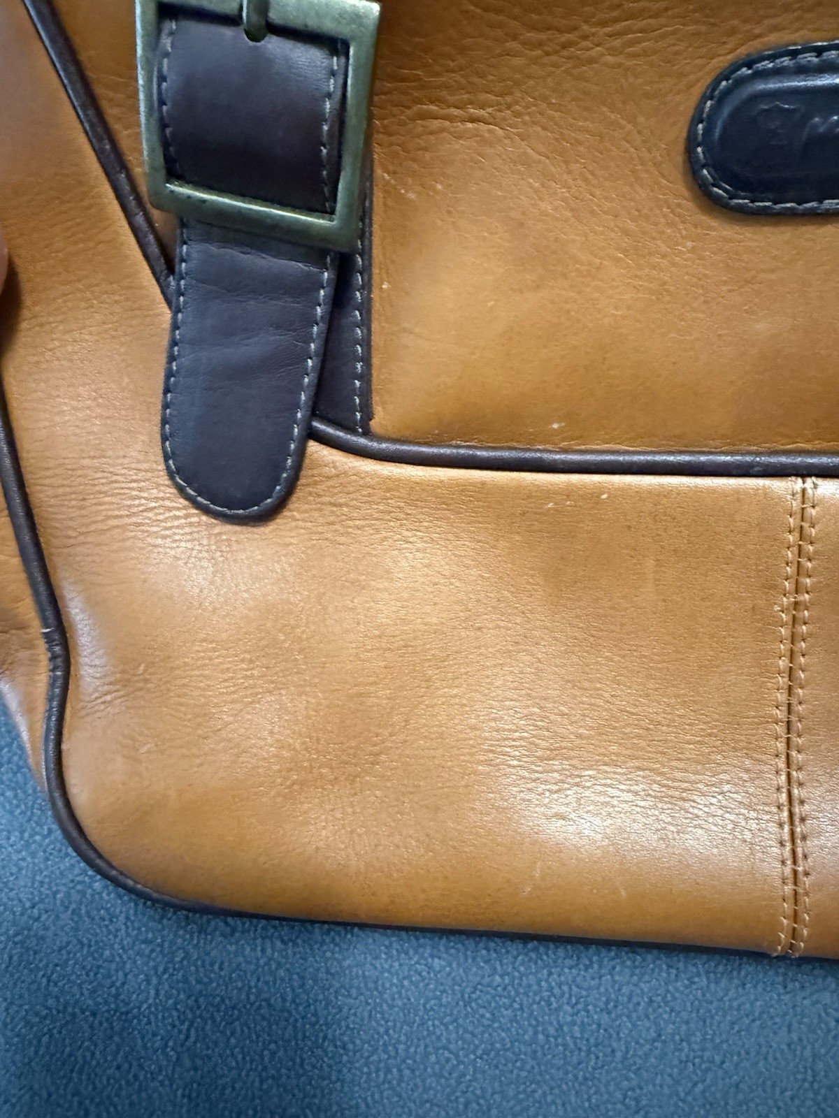Set of 2 Colombian Leather Bags