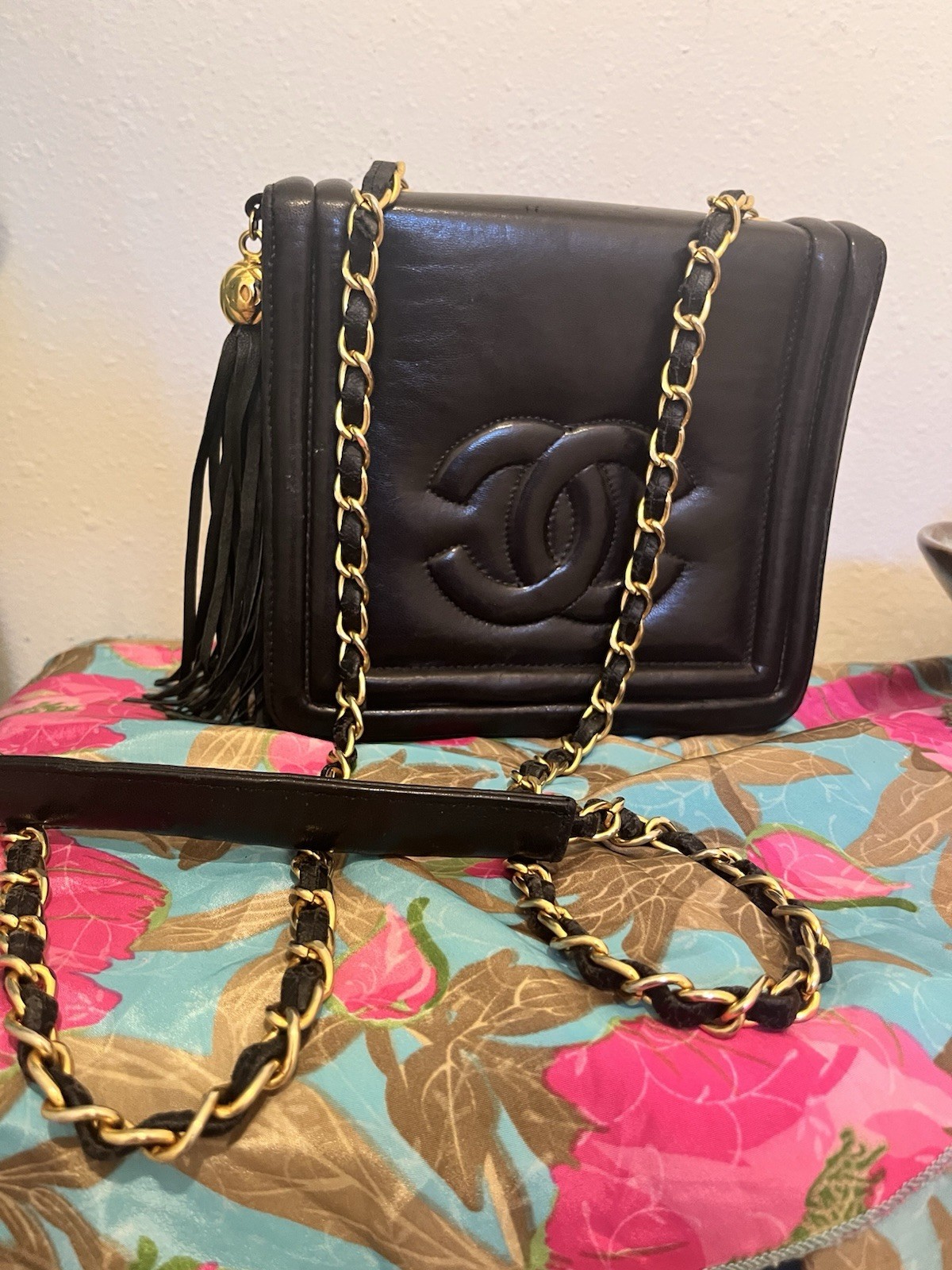 CHANEL Vintage Black Patent Leather Tassel Flap Bag Gold Hardware CC Logo 1990s