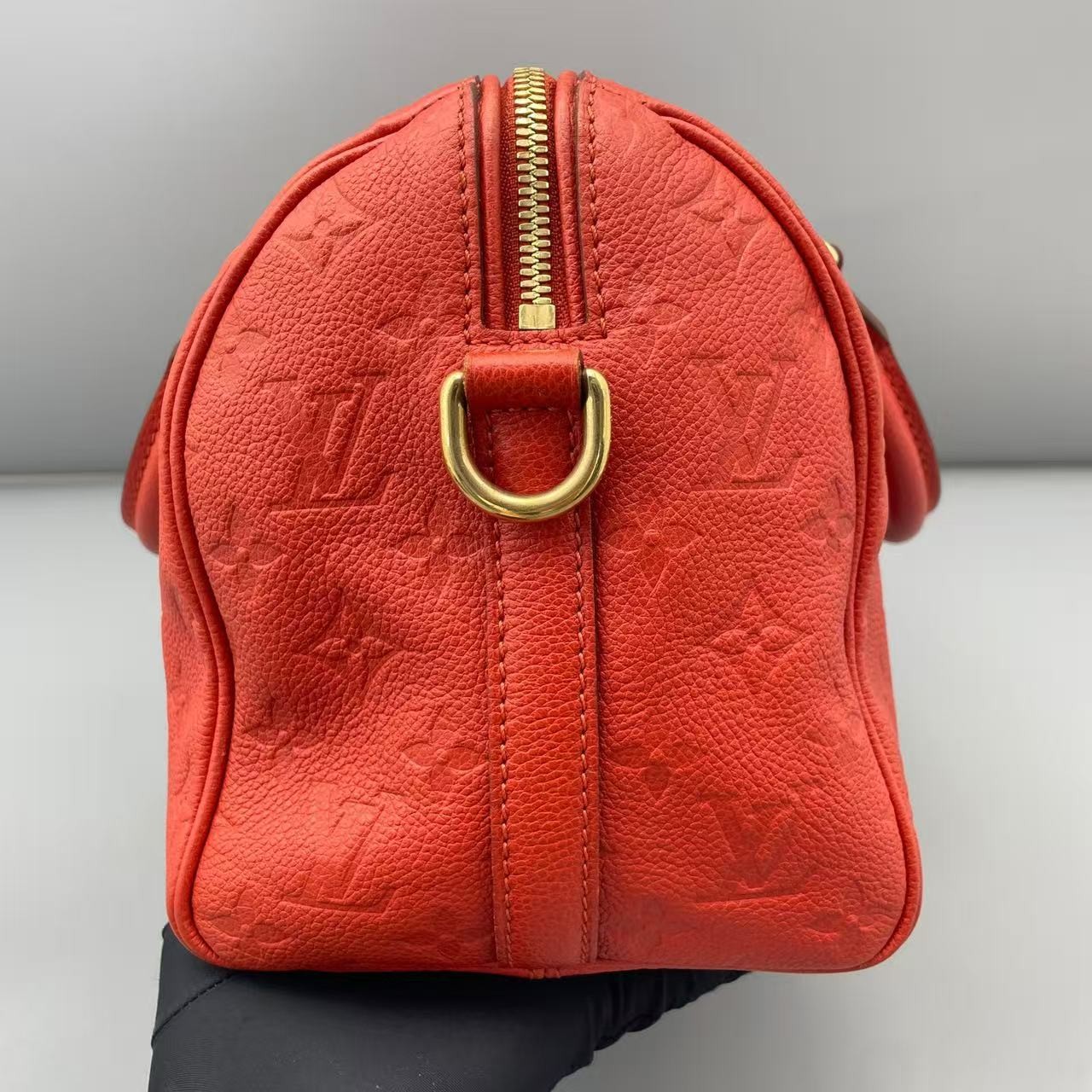 Louis Vuitton Speedy Bandoulière 25 Red Empreinte Leather Gold Hardware Auth
