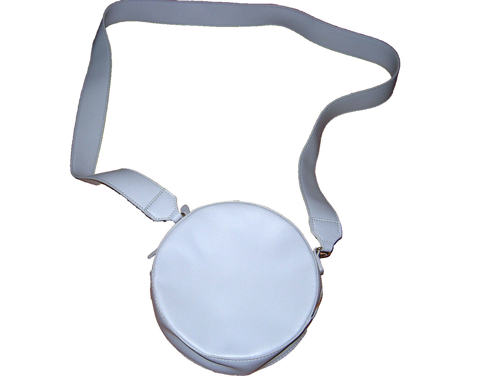 FAUX LEATHER LIGHT GRAY FLORAL ROUND CIRCLE CROSSBODY PURSE HANDBAG STUDIO 33
