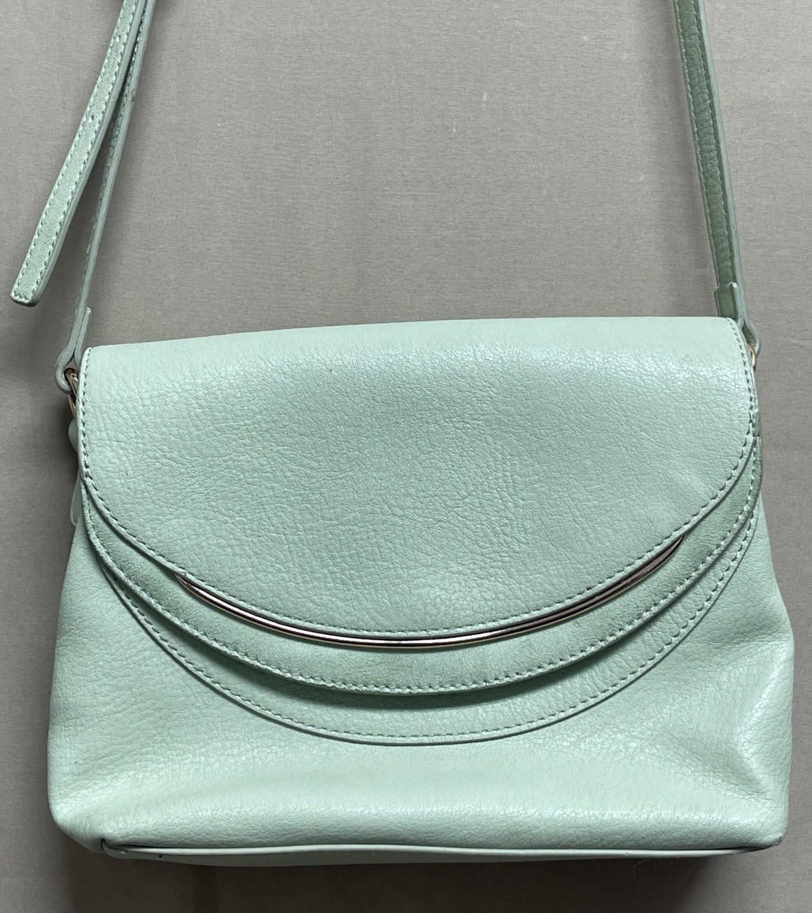 LC LAUREN CONRAD Handbag VEGAN LEATHER Light Green Adjustable Crossbody Purse