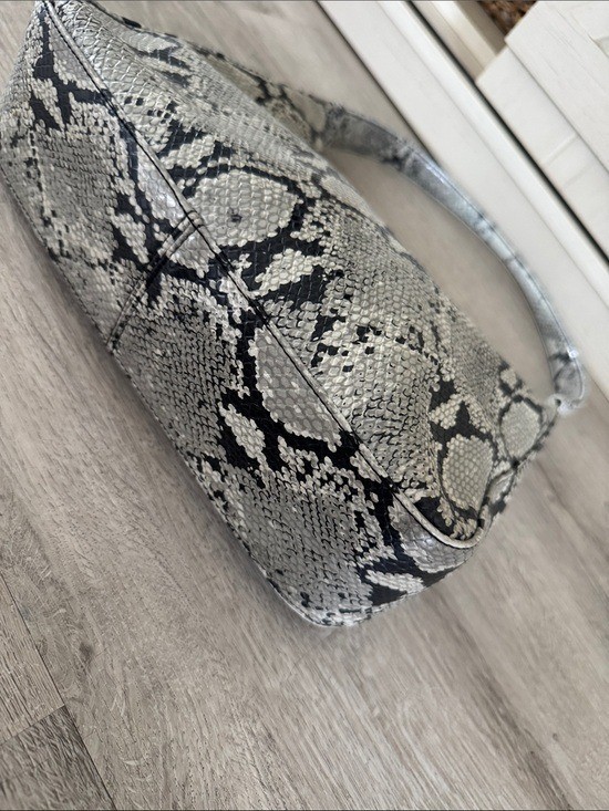 Vintage Nine West 90s Y2K faux snake skin shoulder bag