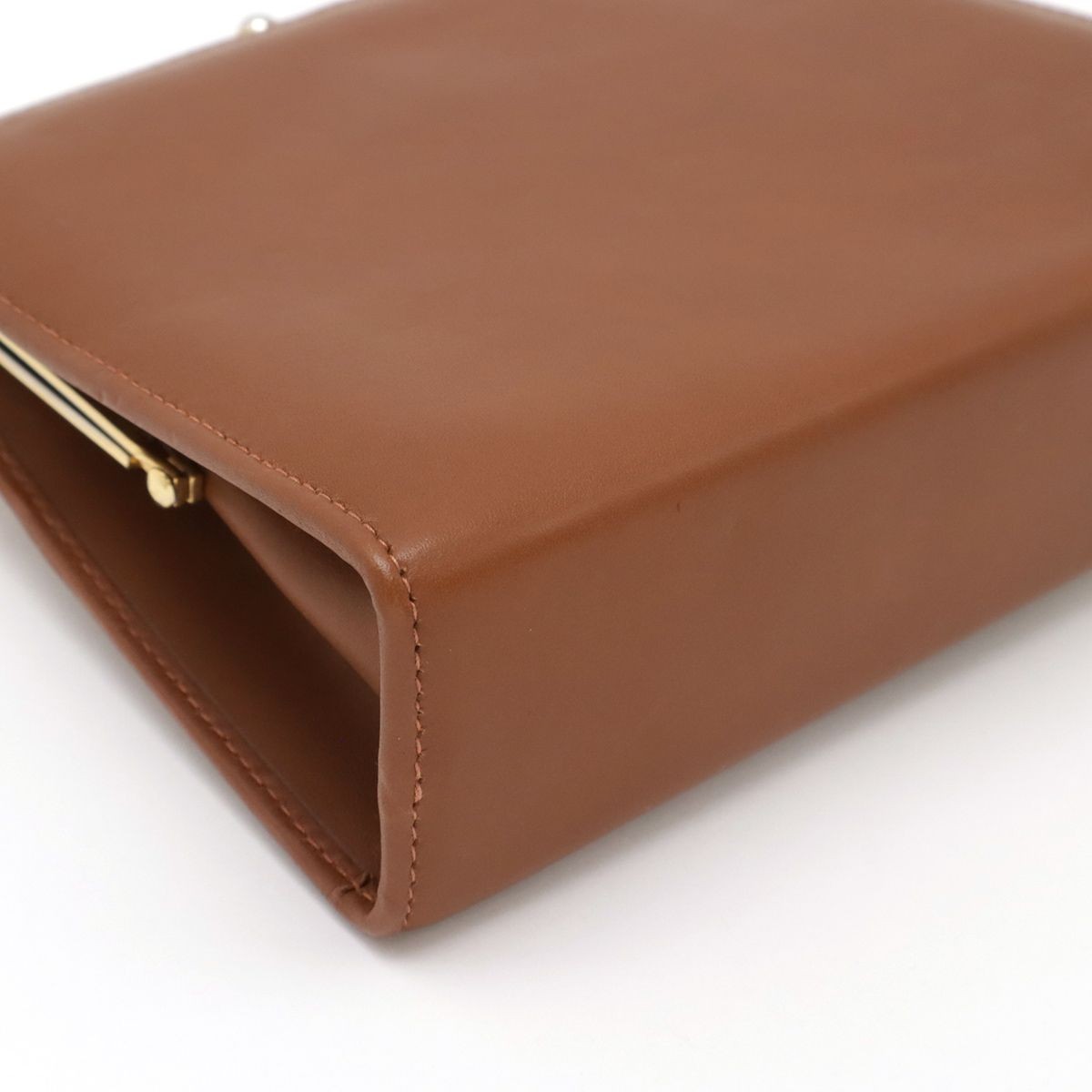 Salvatore Ferragamo Vara Brown Leather Chain Shoulder Bag