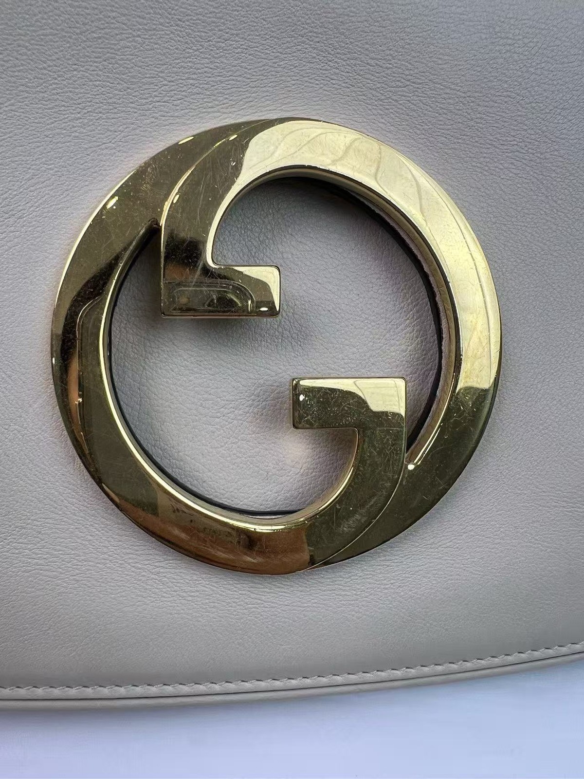 Auth Gucci Blondie Mini White Leather Shoulder Bag 21.5cm GG Logo Chain