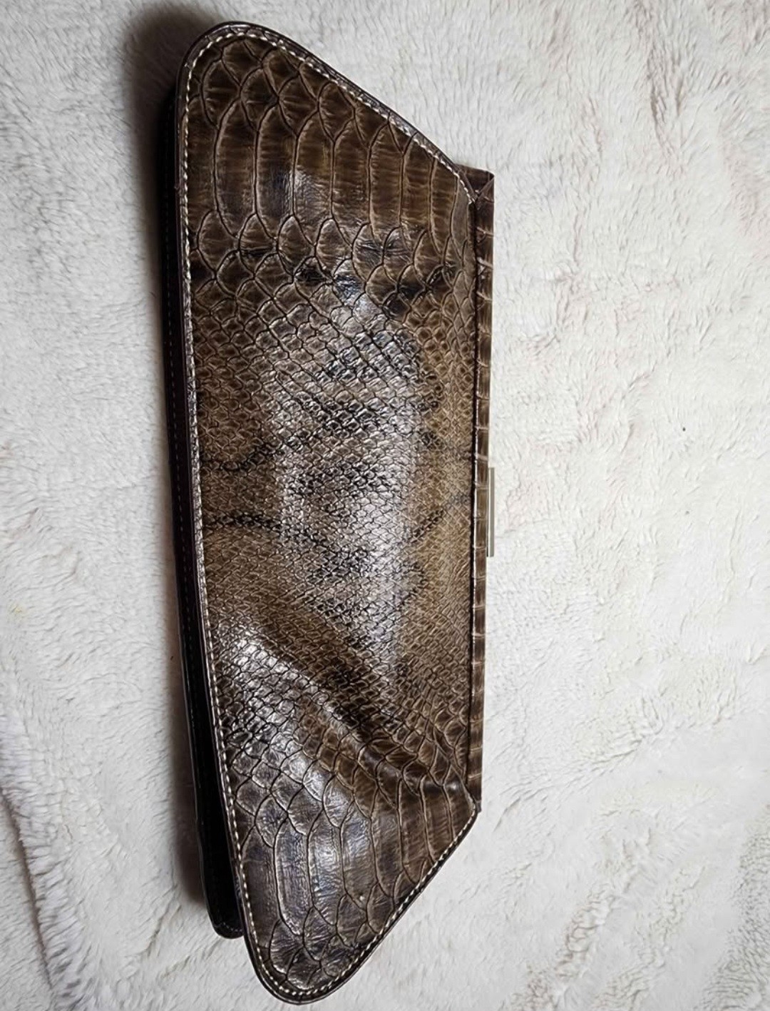 ✨ Valerie Stevens Snakeskin-Style Clutch Purse ✨