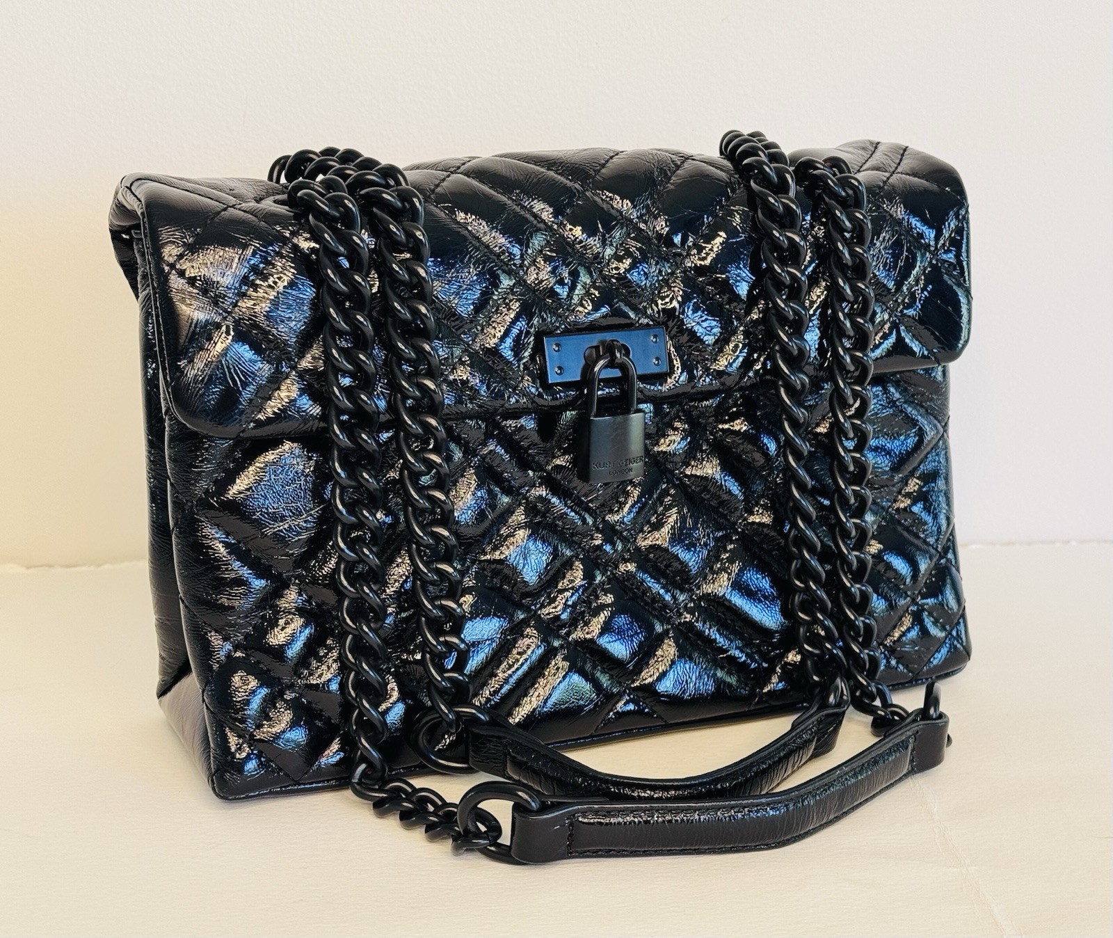 KURT GEIGER LONDON BRIXTON Lock Drench Black Patent Leather Shoulder Bag