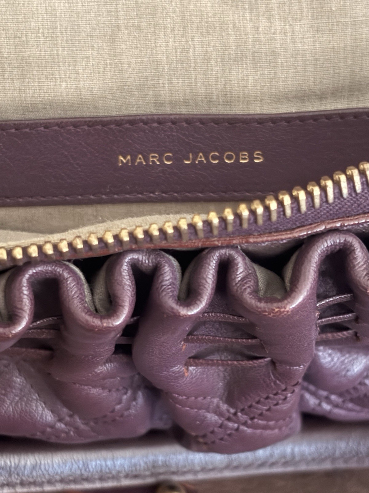 Marc Jacobs Cecilia Quilted Satchel Handbag Gold Hardware Chain Strap..