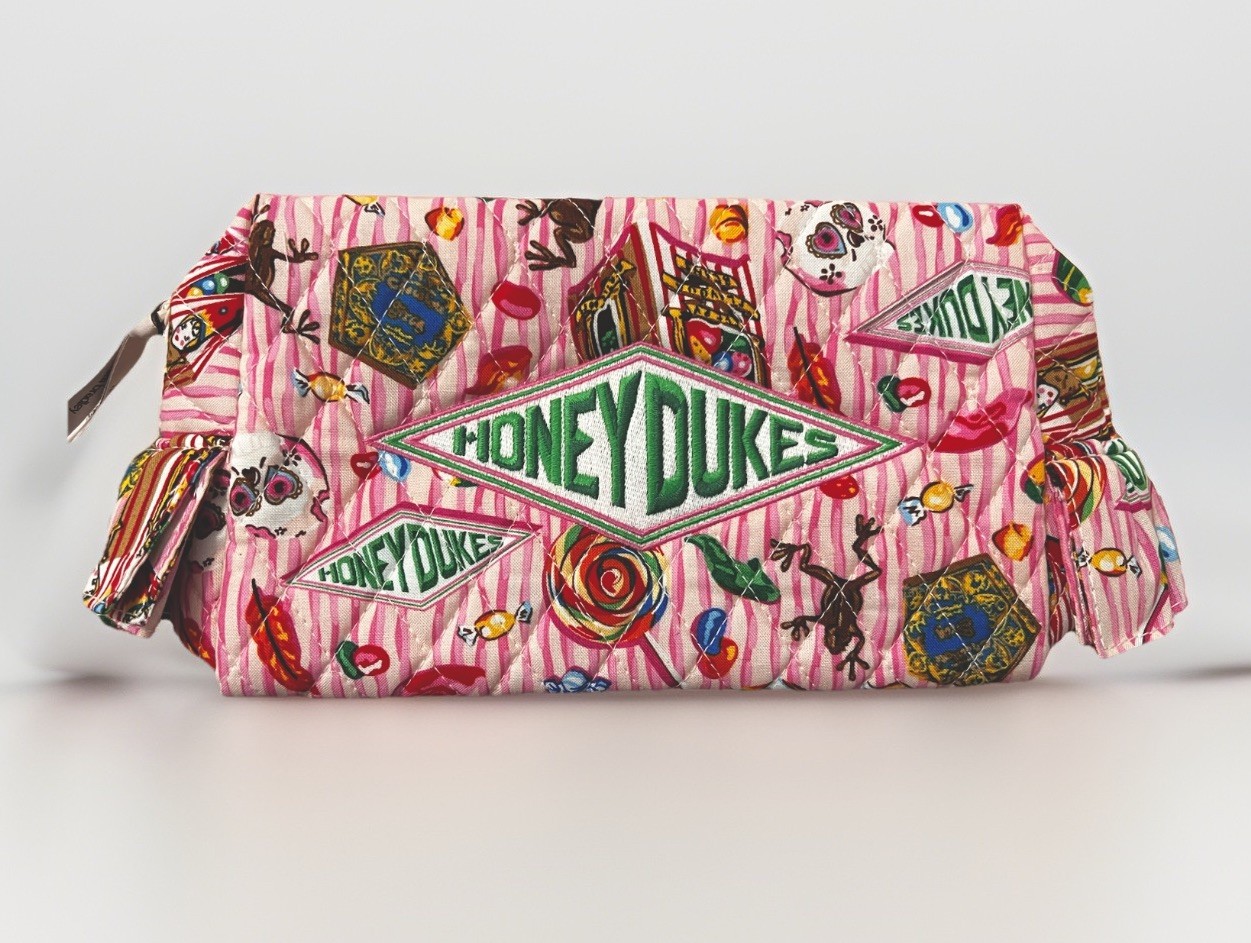 NWT Harry Potter Honeydukes Vera Bradley Cosmetic Makeup Bag Hogwarts sweet pink