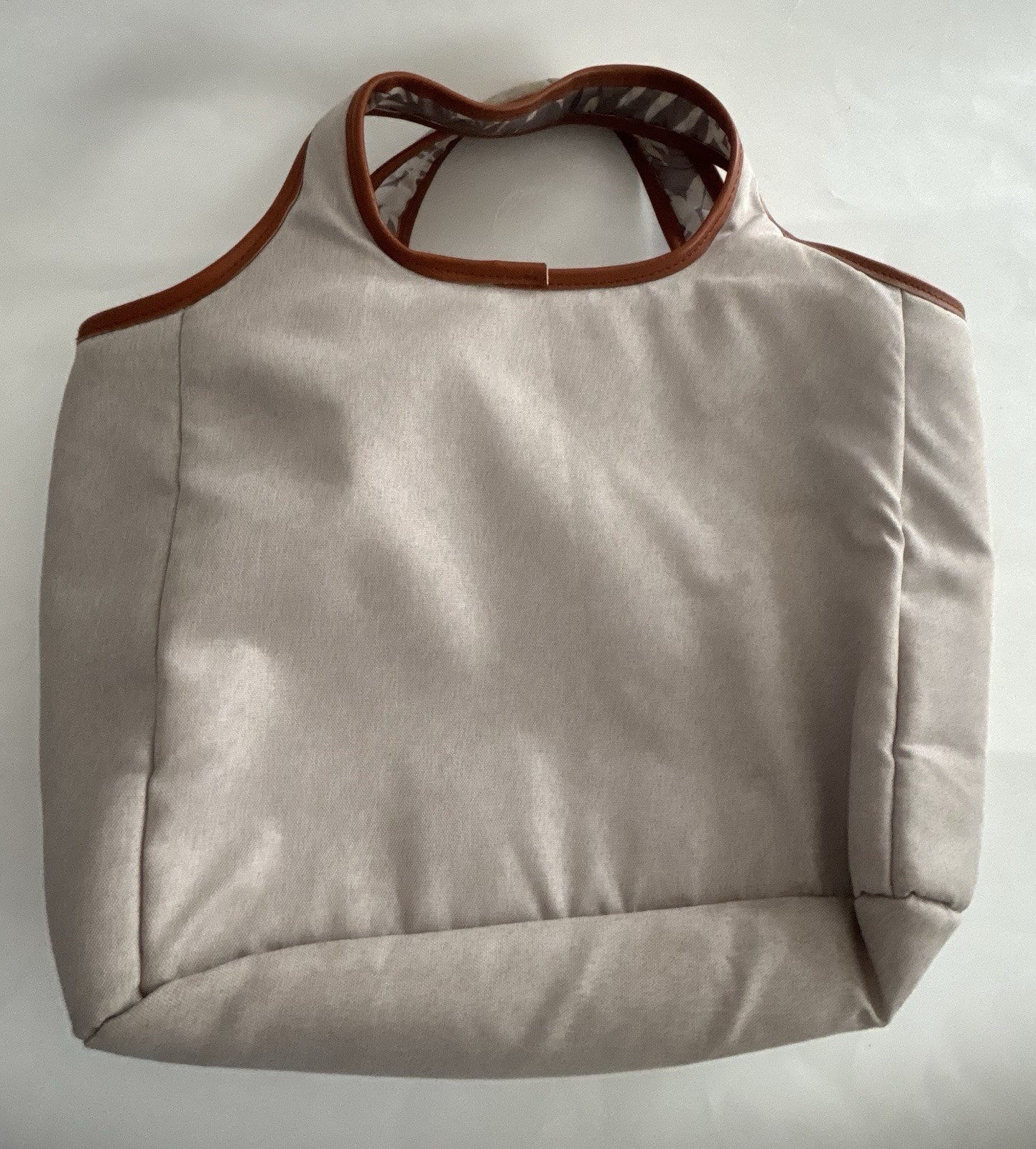 Tommy Bahama Lunch Tote Gray Beige Brown Bag
